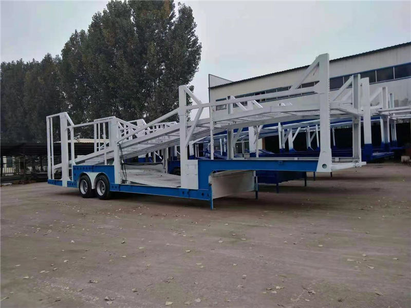 欄板掛車
